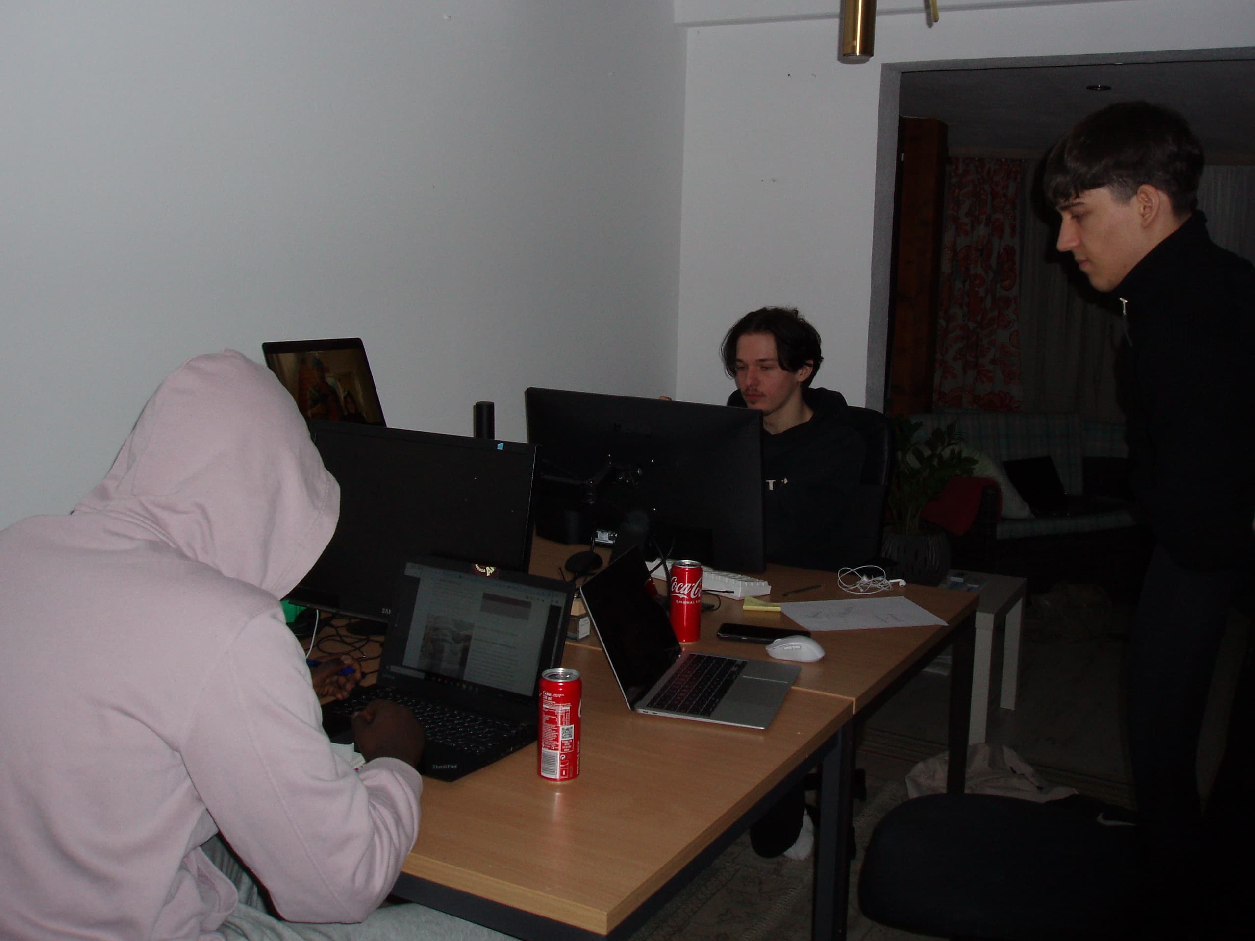 Early aktive.chat product development session